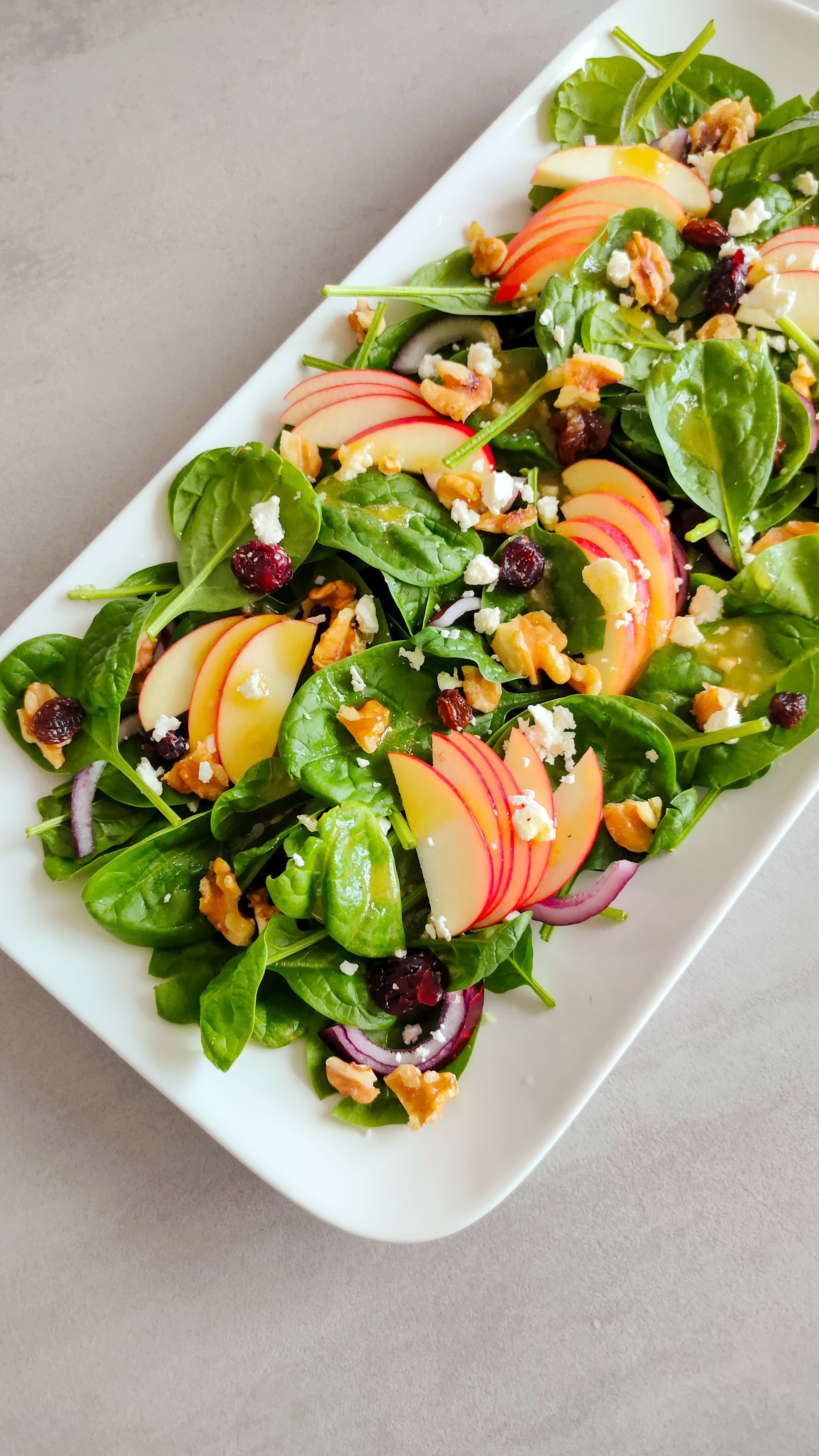 Apfel-Babyspinat-Salat: Der Salat für alle, die eigentlich keinen Salat mögen - Bild 4