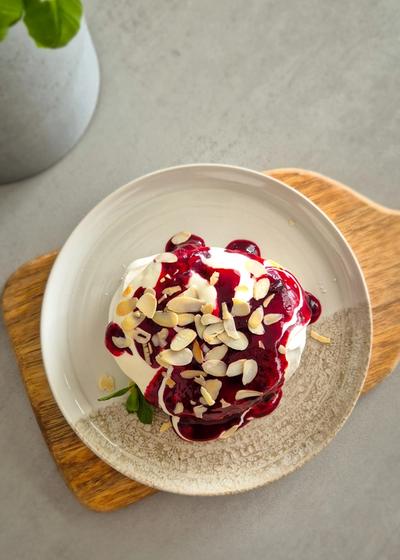 Mandel-Beeren-Meringue: Ein leckeres „Gönn-dir“-Dessert - Bild 3