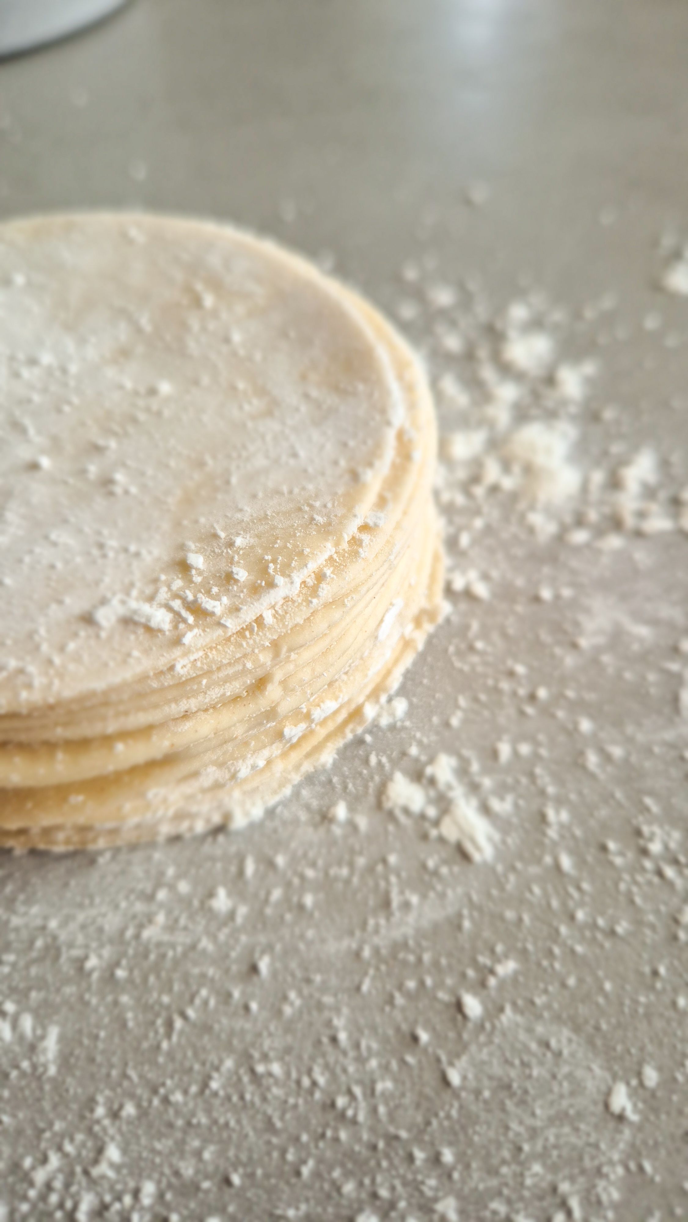 Selbstgemachter Teig für Dumplings - Bild 2