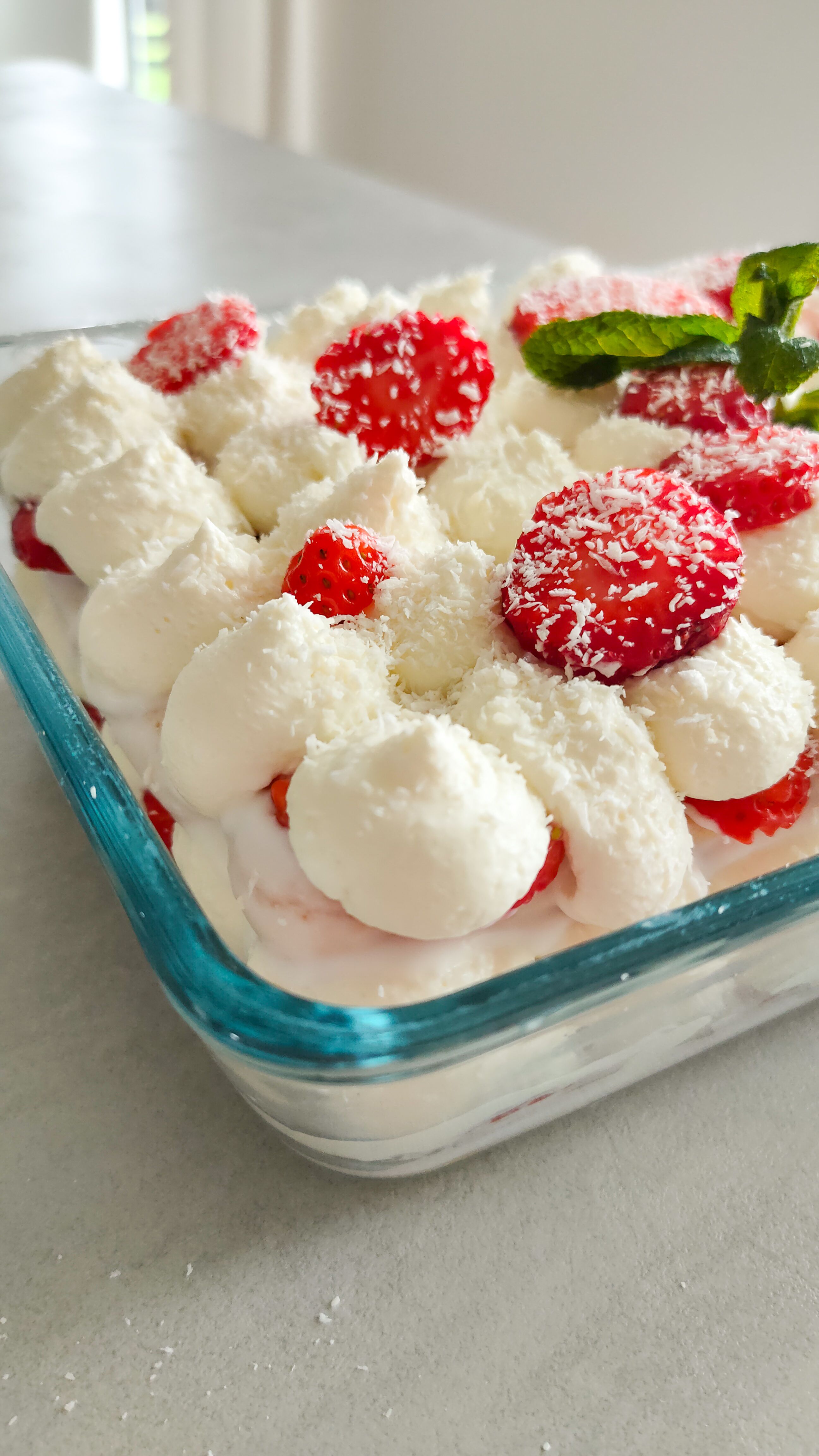 Erdbeer-Kokos-Tiramisu - Bild 2