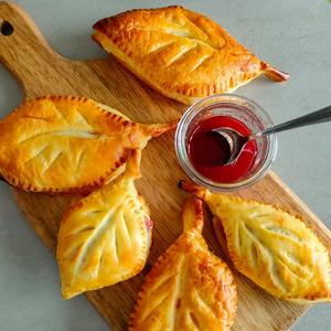 Cranberry Mozzarella Blätter