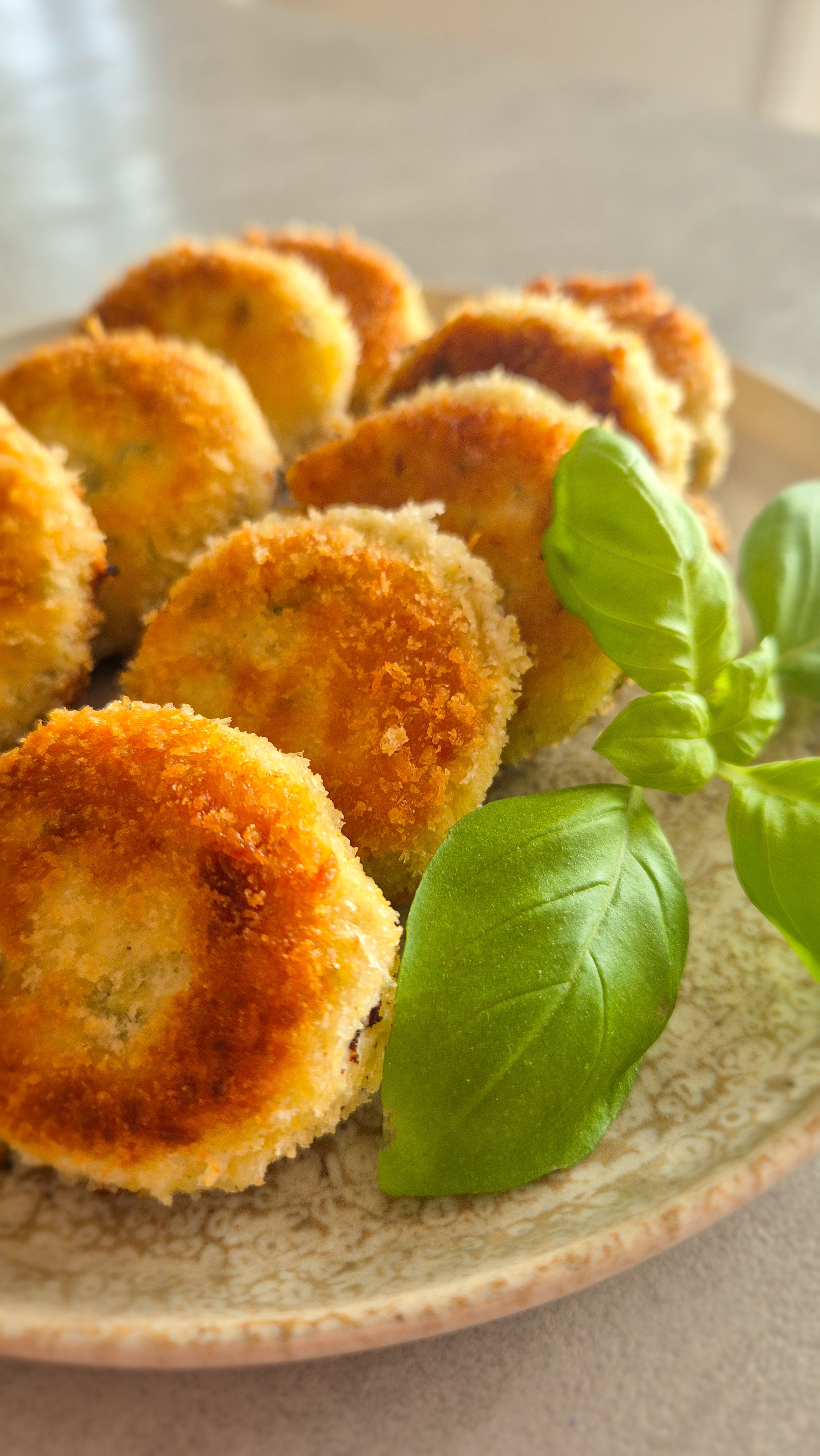 Knusprige Frischkäse-Taler - Thumbnail 4