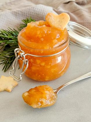 Hausgemachte Bratapfel-Marmelade: Weihnachten im Glas