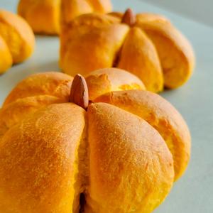 Kürbisbrötchen