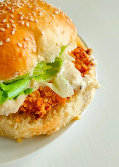 Crispy Caesar Salad Chicken Burger - Hauptbild
