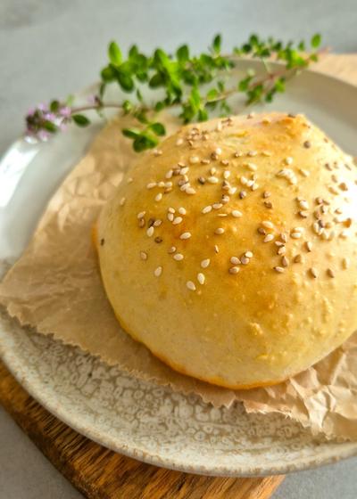 Virale Cheeseburger Pockets mit würzig-cremiger Füllung und goldbrauner Brioche.