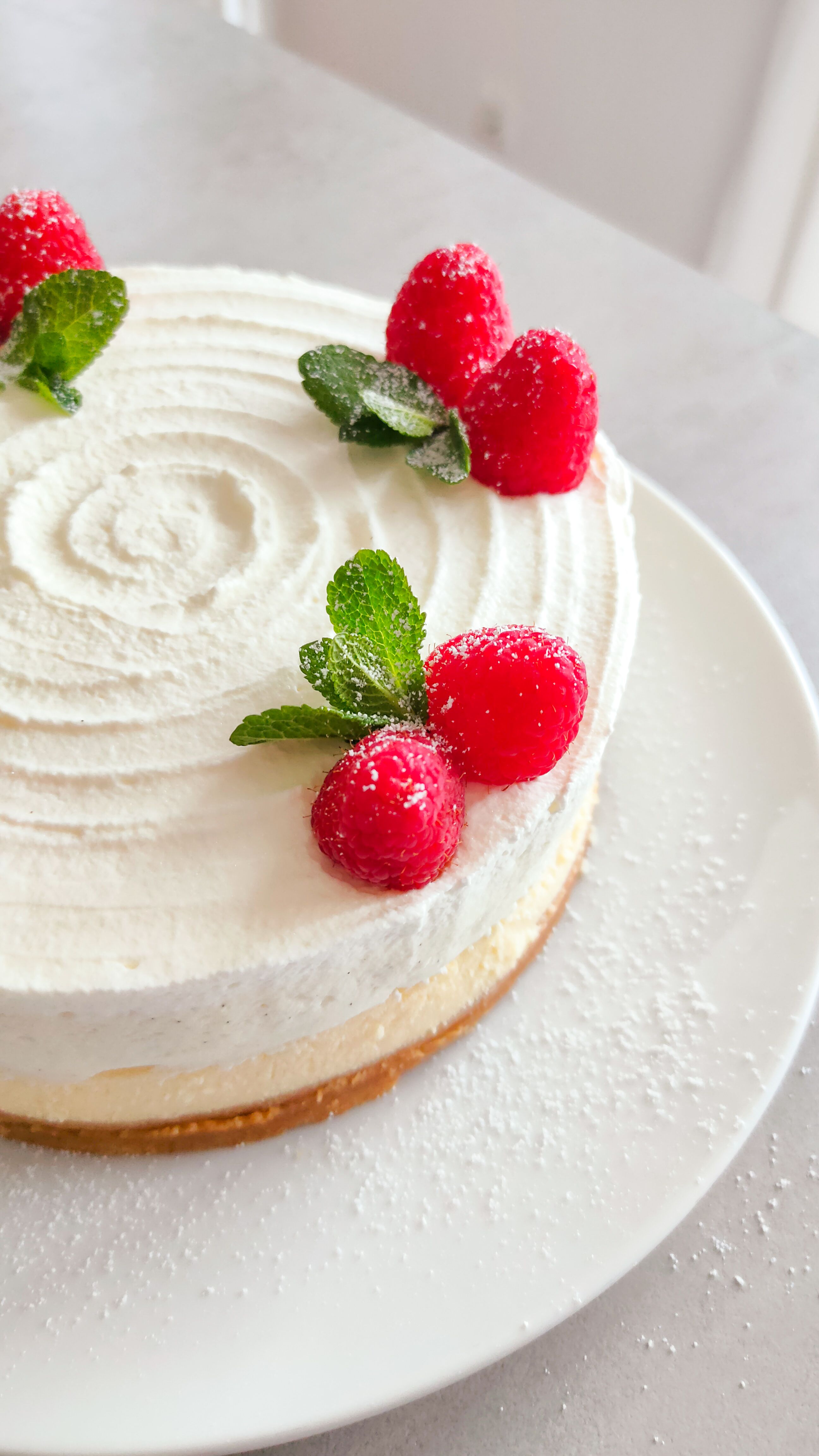 Vanilla White Chocolate Mousse Cheesecake - Bild 2