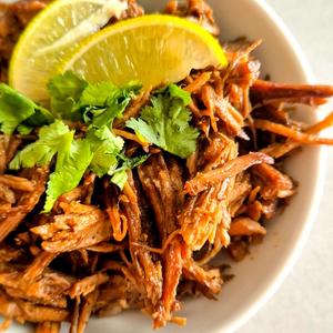Carnitas de res (Rind)