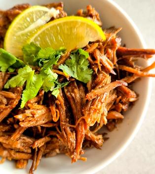 Carnitas de res (Rind)