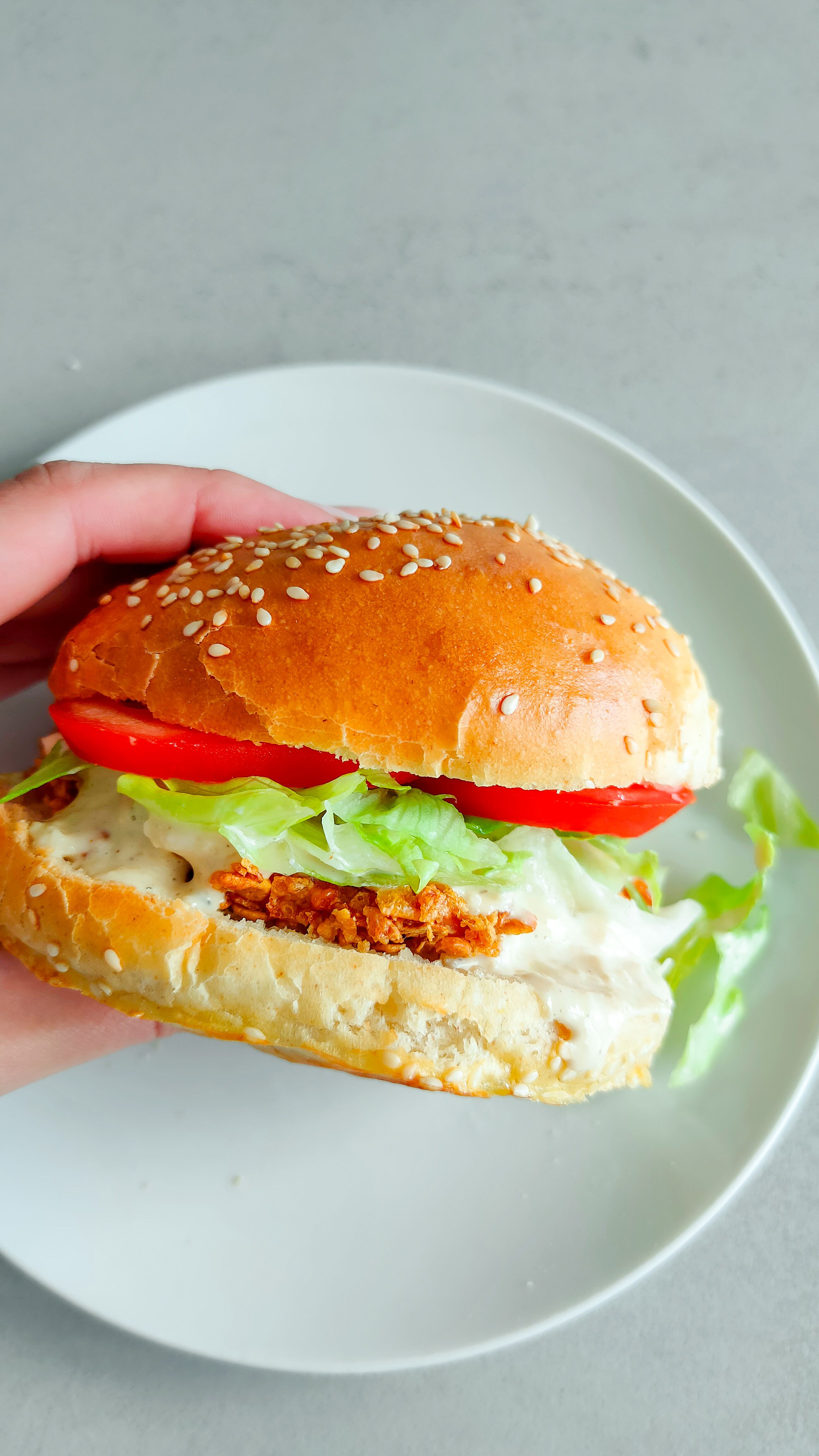 Crispy Caesar Salad Chicken Burger - Bild 2