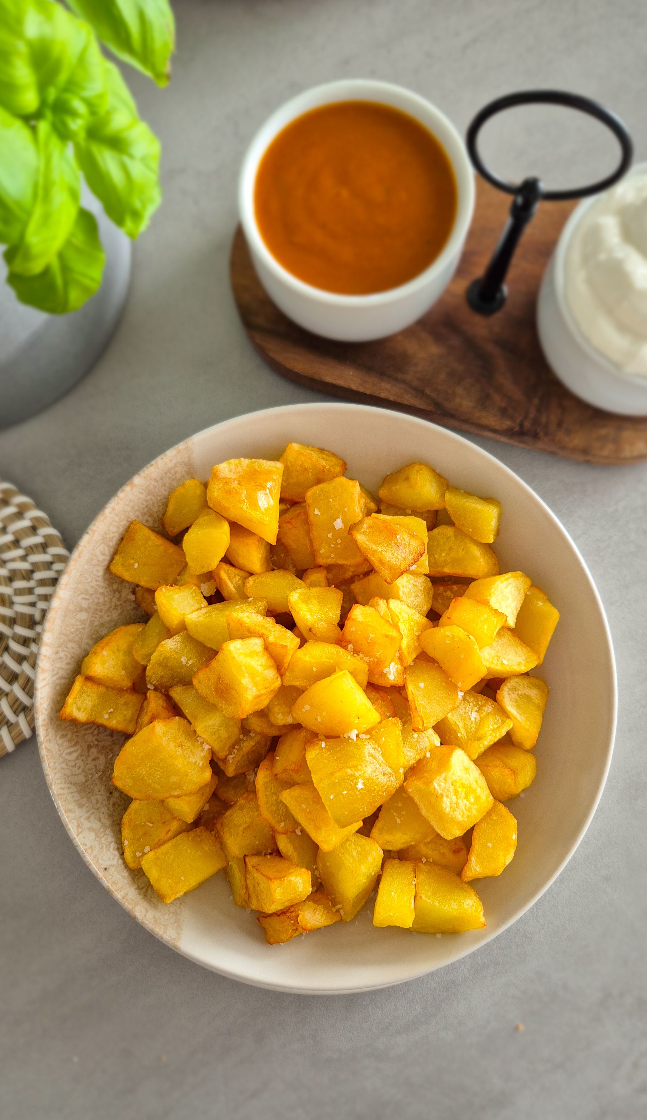 Patatas Bravas – Der feurige Klassiker aus den Gassen Madrids