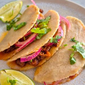 Tacos de Chicharrón Prensado: Der authentische Streetfood-Geheimtipp aus Mexiko