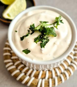Crema - Schnellster Knoblauch-Dip