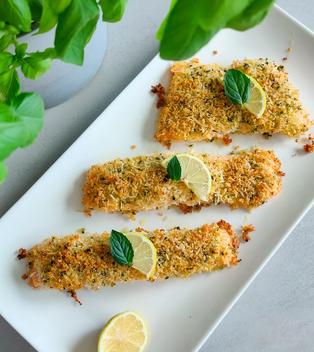 Gebackener Lachs mit knuspriger Parmesankruste