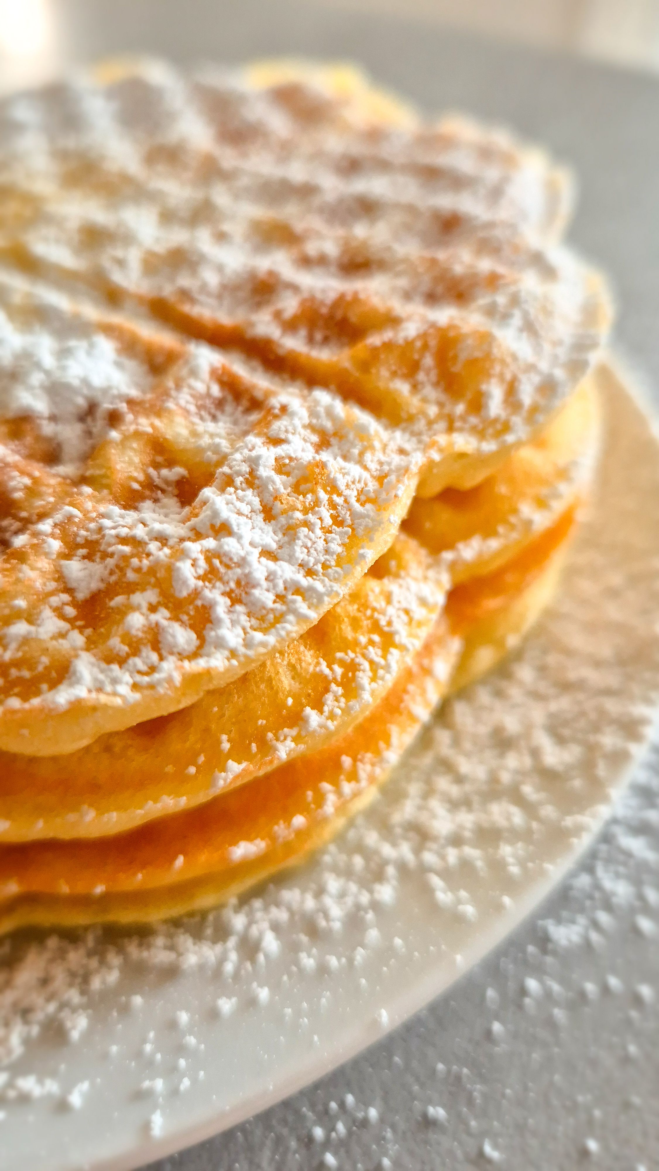 Waffelteig Rezept für besonders fluffige Herzwaffeln - Thumbnail 2