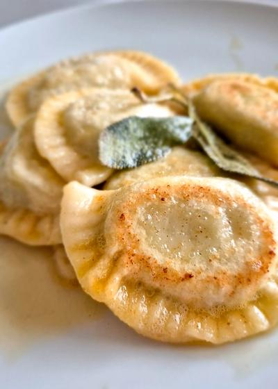 Brokkoli Cheddar Pierogi - Bild 3