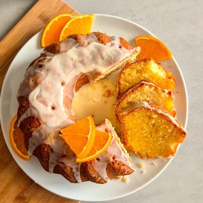 Saftiger Orangenkuchen