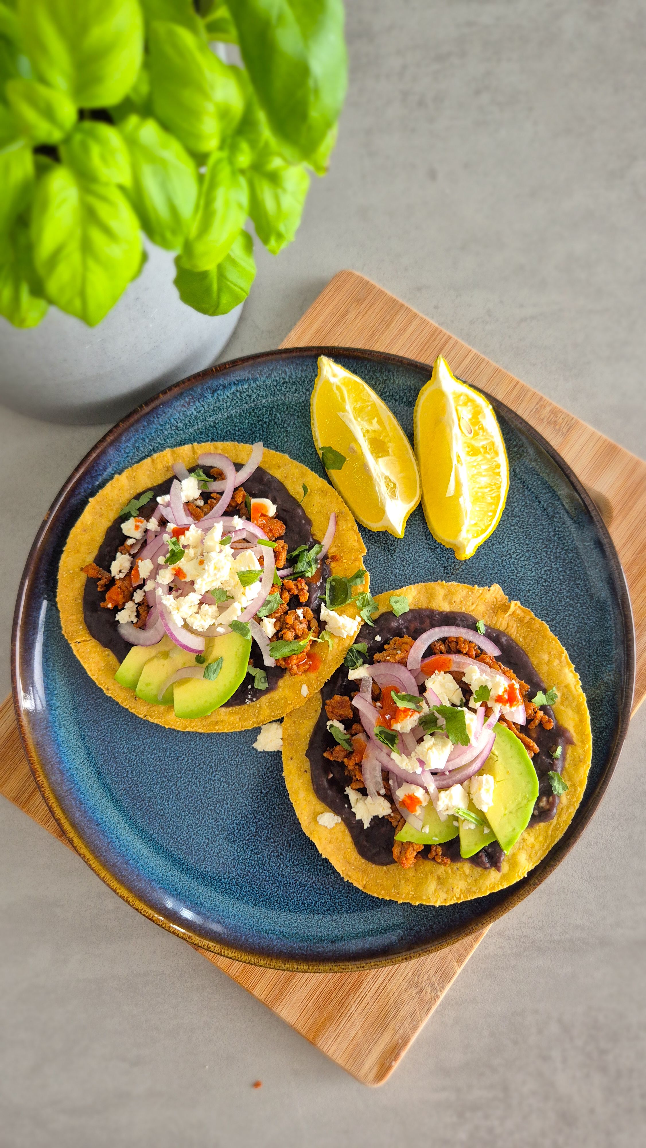 Klassische Tostadas: Der knusprige Streetfood-Traum aus Mittelamerika - Hauptbild