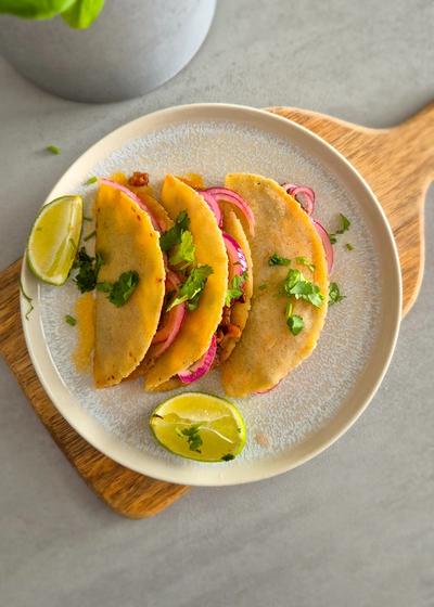 Tacos de chicharrón prensado