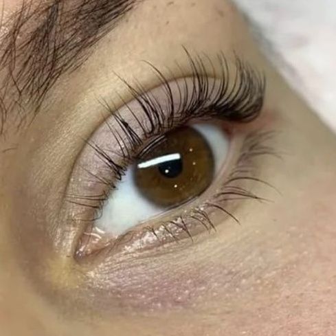 Ламинирование и окрашивание ресниц