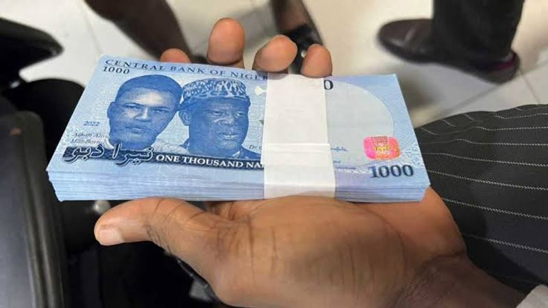 Nigeria's Cash Hoard Heads Back to Banks, Falling Below 90% of Circulation for First Time in Nearly a Year