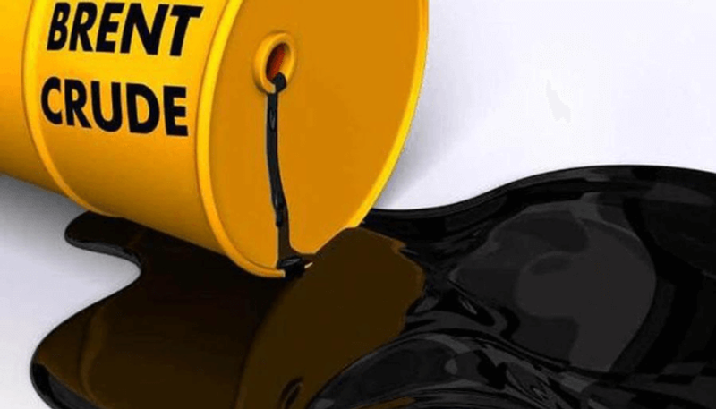 Crude Crashes, Pumps Wait: Petrol Set to Fall as Brent Tumbles Below $80 for First Time Since March