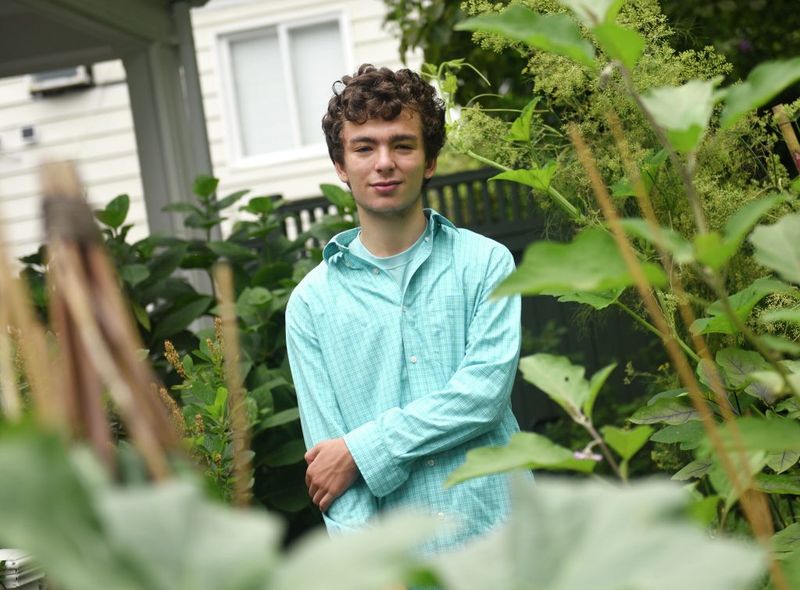 19-Year-Old Berkeley Dropout's Food Delivery Startup Swoop Secures $7.3 Million Seed Round, Launches in Lagos with Super App Ambitions
