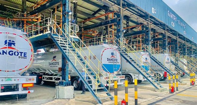 Dangote Refinery Drops Petrol Price to N1,125/litre as Global Crude Retreats