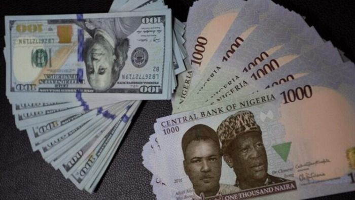 Naira Trades in Tight Band as Dollar Hovers Around ₦1,380 in Official Market