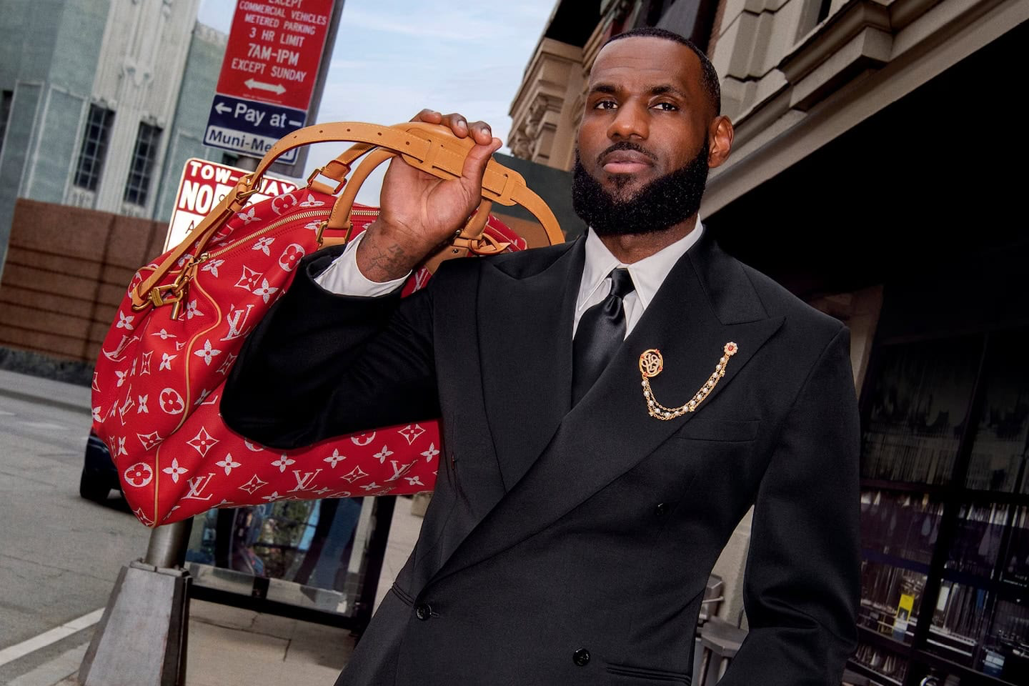 Lebron James posing for Louis Vuittion - HRTN
