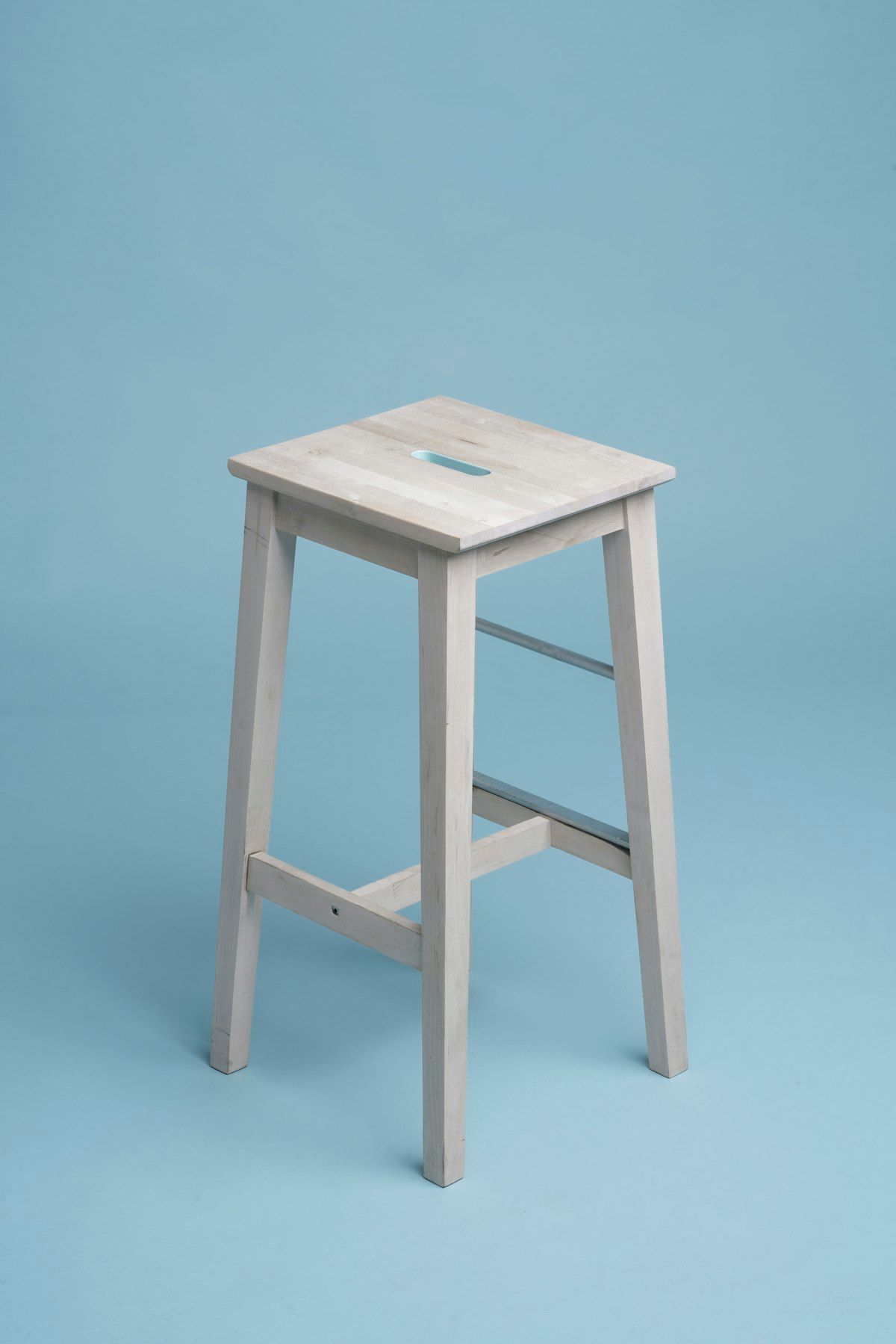 The Abay Slab Bench