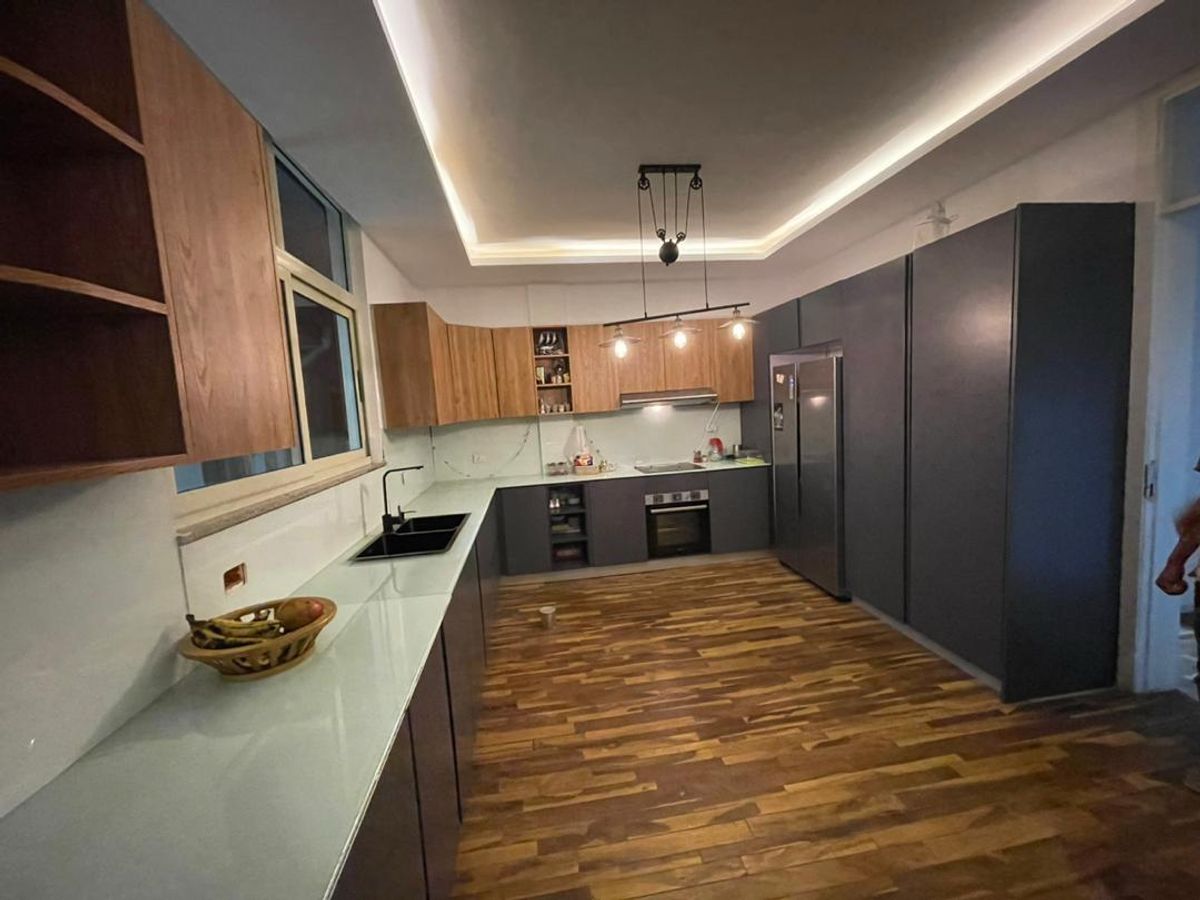 The Charcoal & Oak Kitchen
