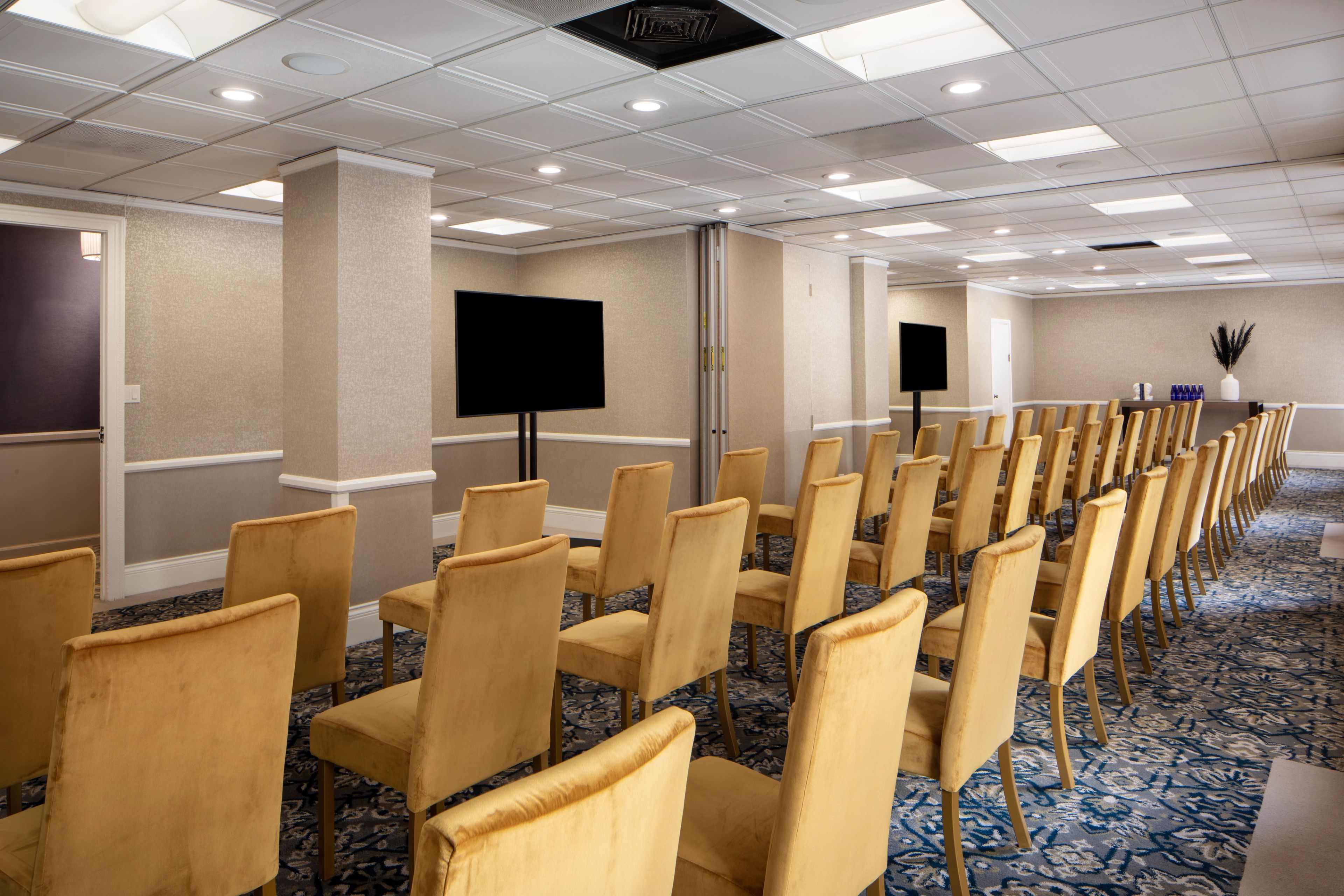 Beacon Grand - Meetings