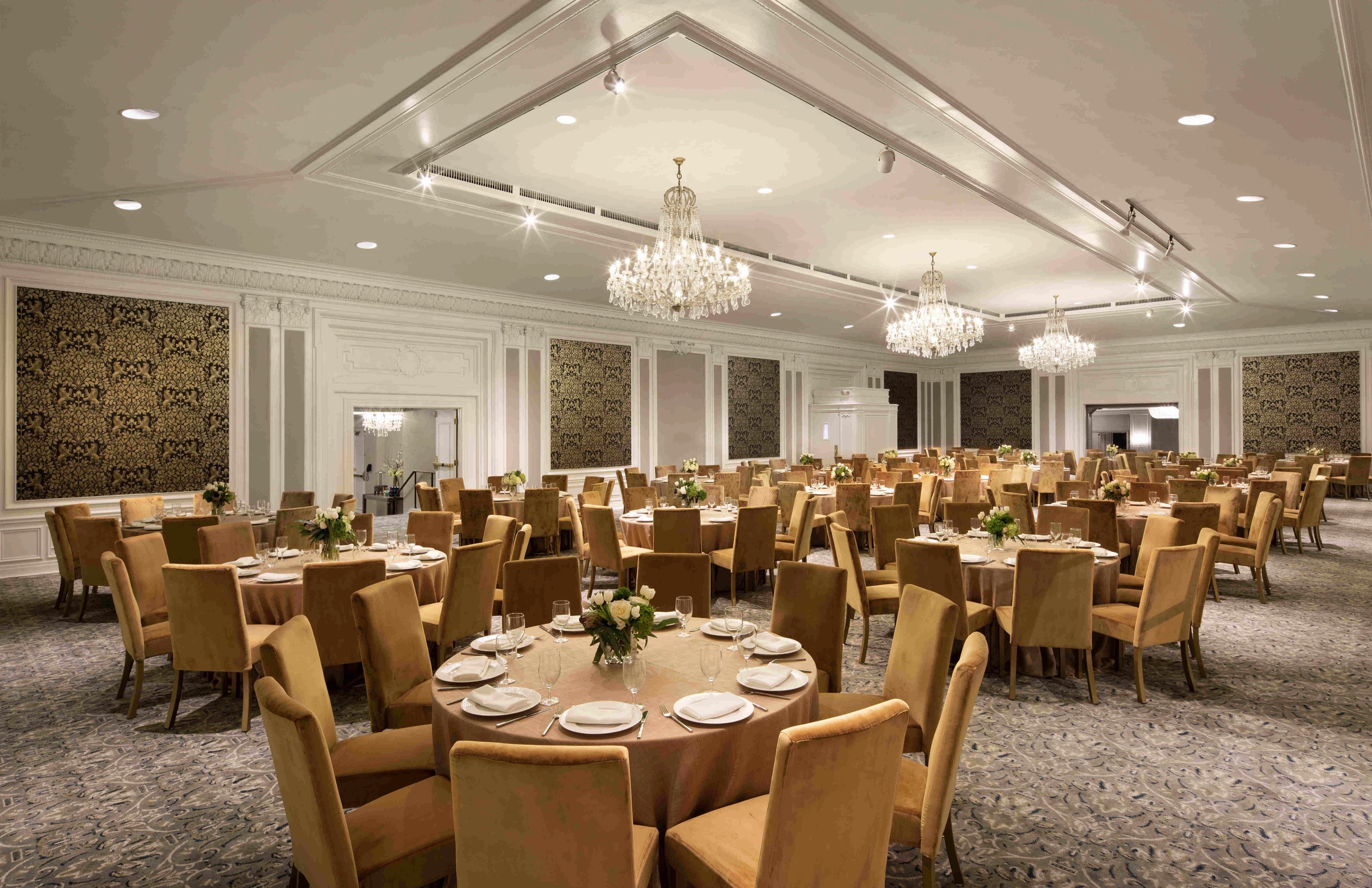 Beacon Grand - Wedding Place Setting