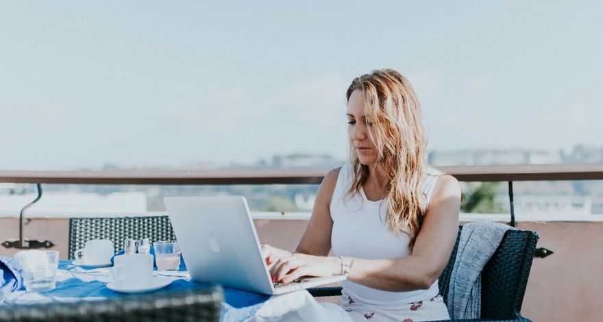 Digital Nomads: Turning a romantic notion into a serious prospect for the future of work - Featured Image