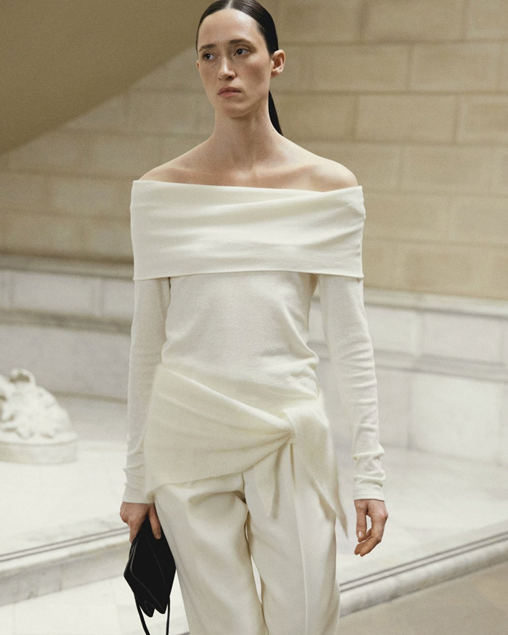 251124_MD_RUNWAY_W_13_0282