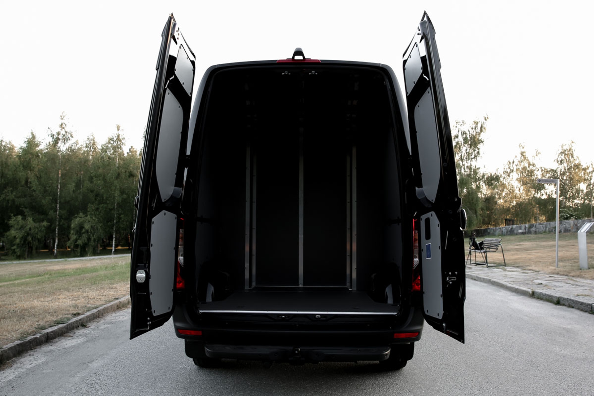 Mercedes Sprinter 6-seats