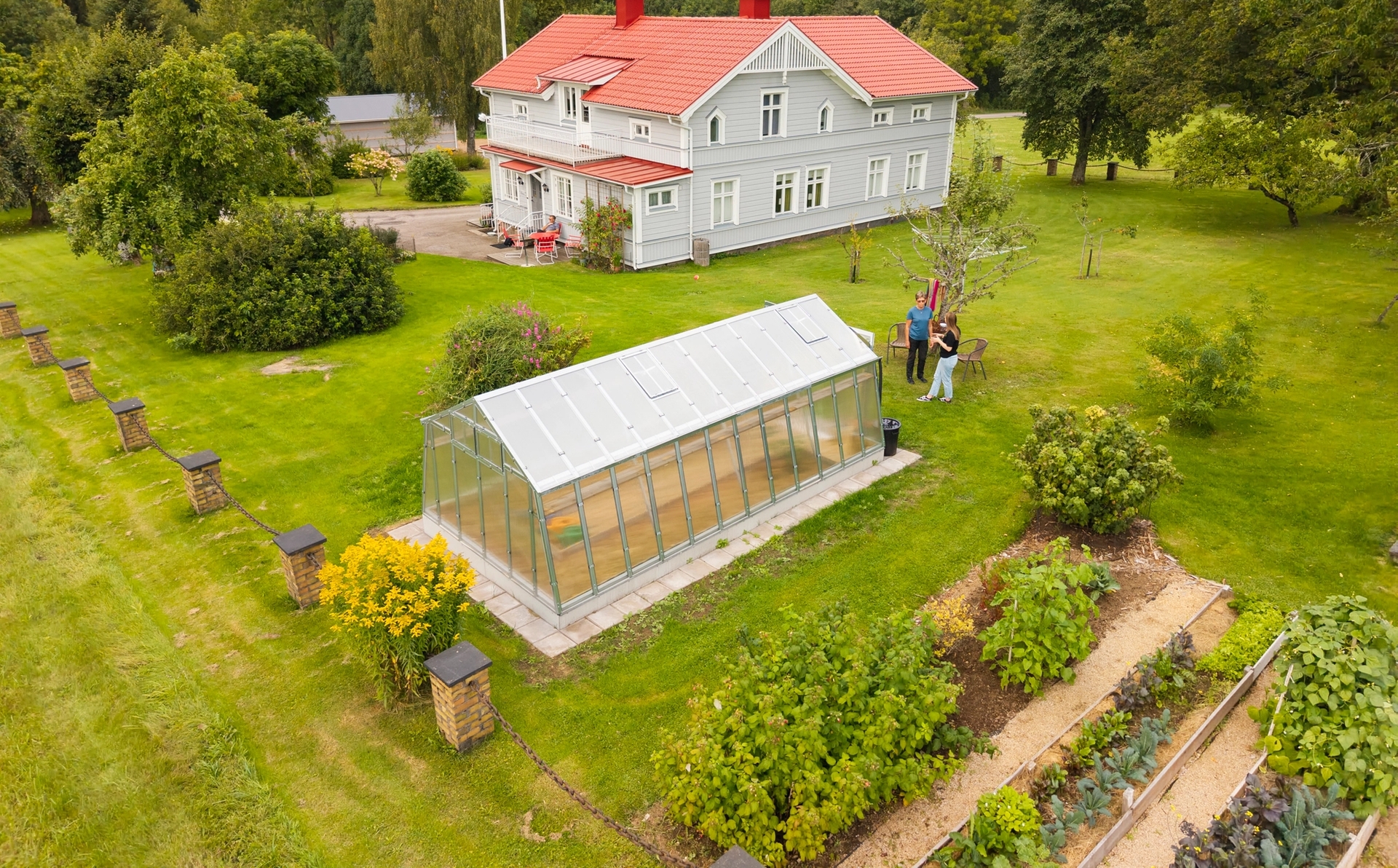 Variant standard 249 i en svensk trädgård