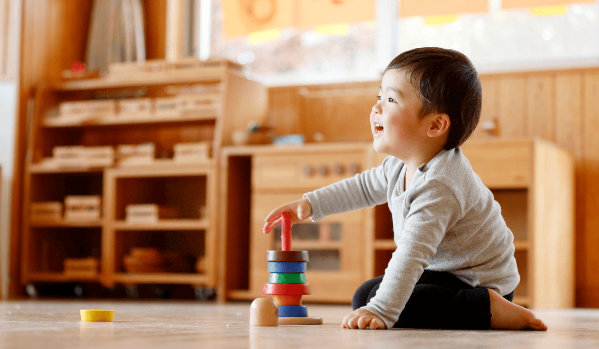 How Parents Can Work With Therapists During Home-Based ABA Sessions