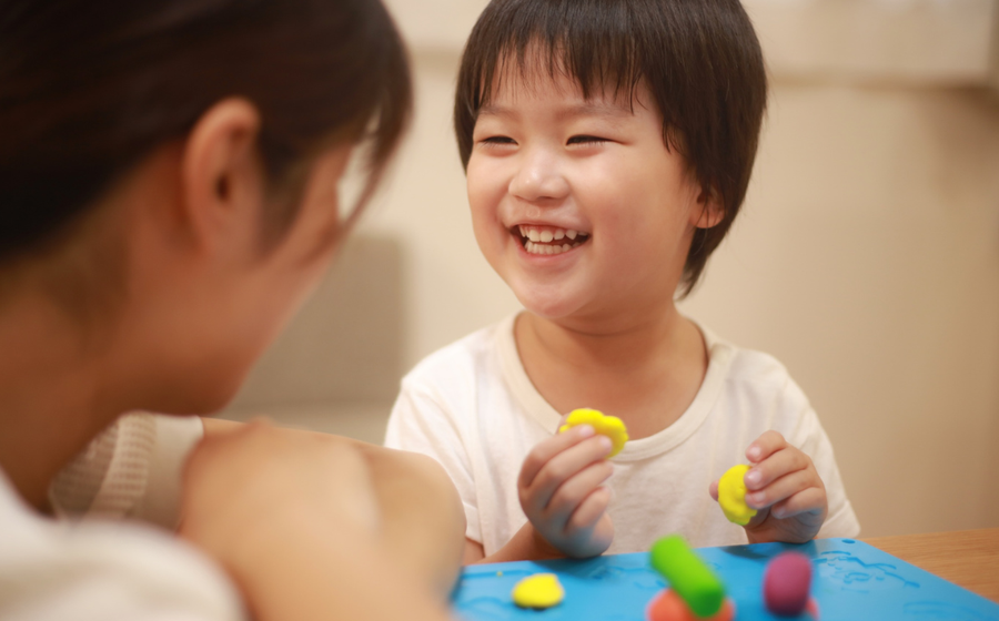 How Teachers and ABA Therapists Can Work Together for Better Results