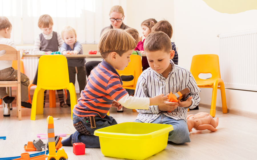 Autism Overreaction to Noise: What Causes Strong Responses to Crowds and Sudden Sounds