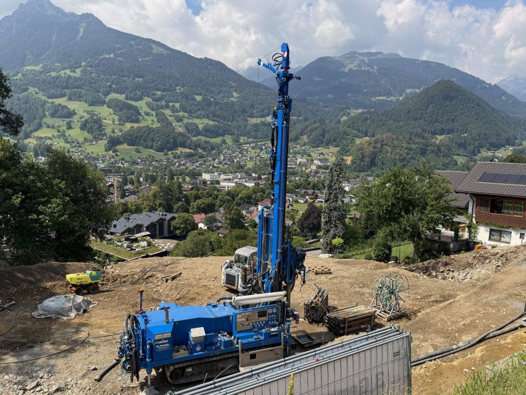 6 × 60 m am Bartholomäberg: Erdwärme in komplexer Geologie – Bild aus dem ursprünglichen Beitrag