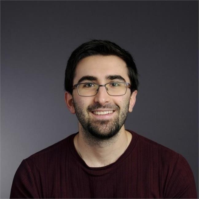 Dr. Borja Marin