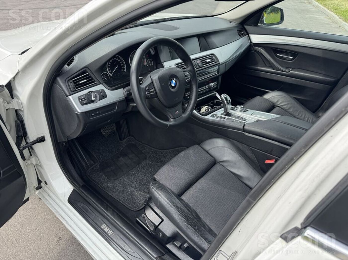 BMW 525 2012
