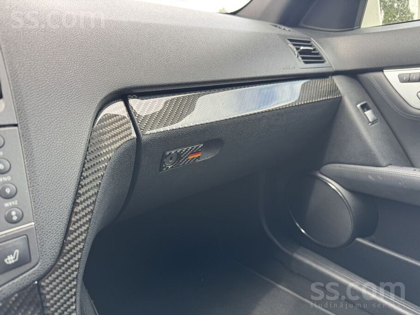 Mercedes-Benz C63 AMG 2009