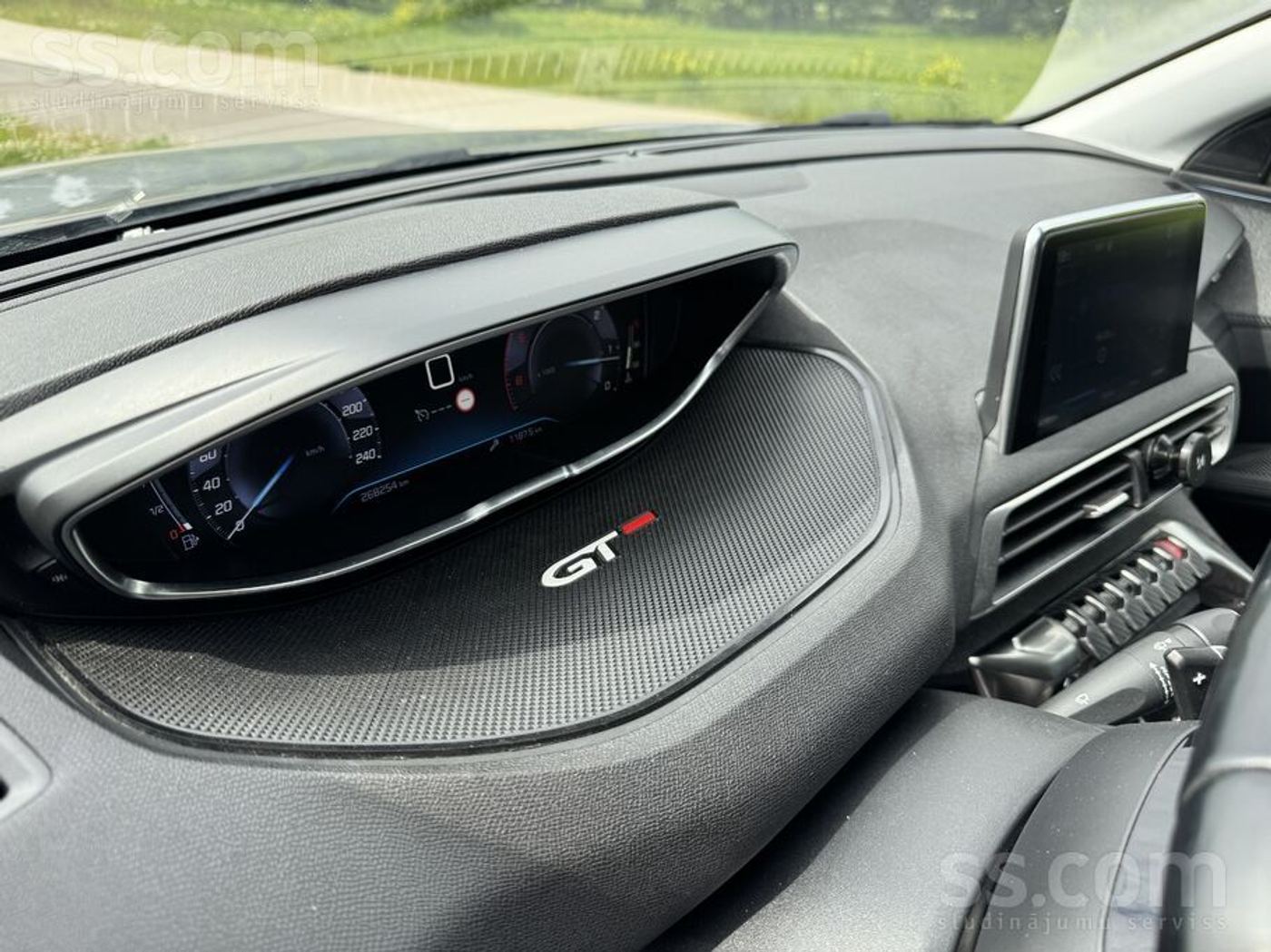 Peugeot 5008 2019