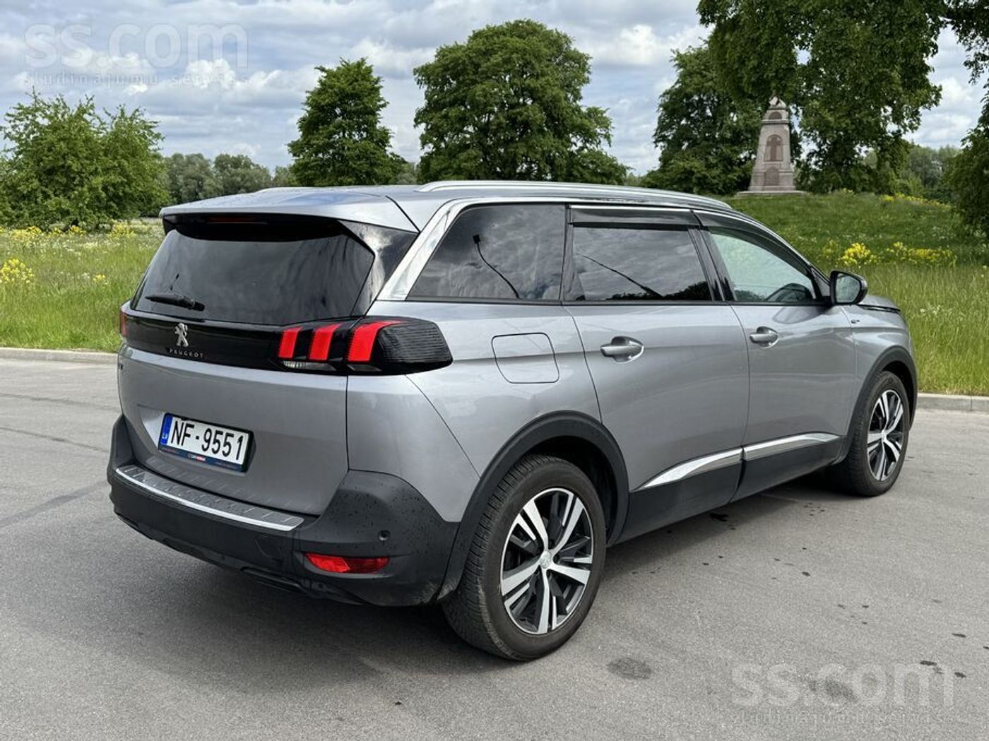 Peugeot 5008 2019