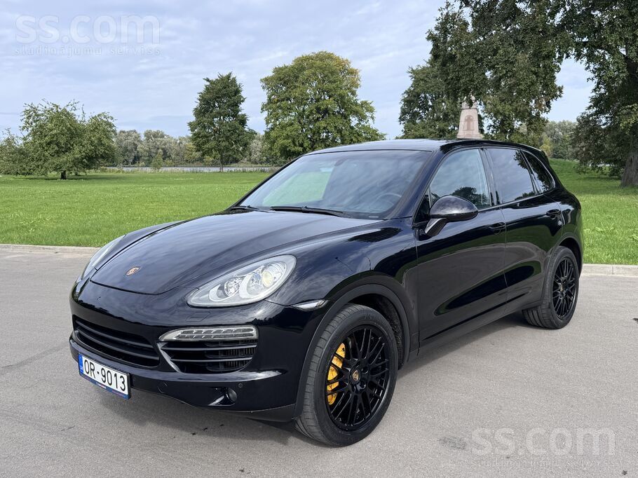 Porsche Cayenne 2012
