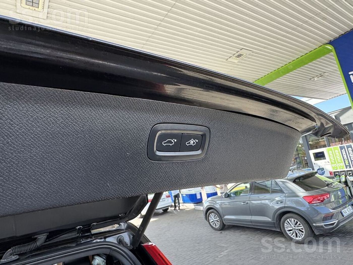 Volvo XC90 2015