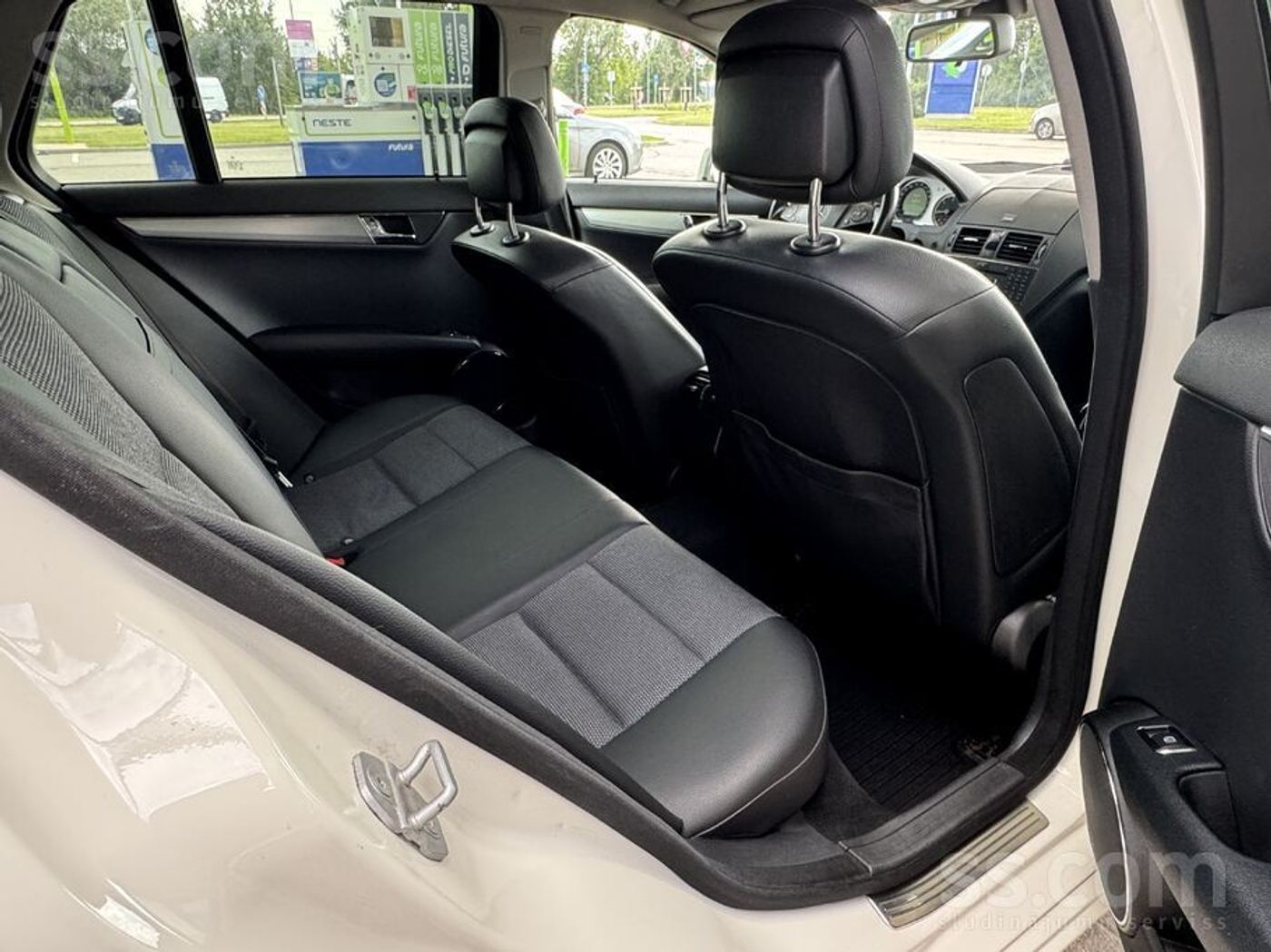Mercedes-Benz C220 2009